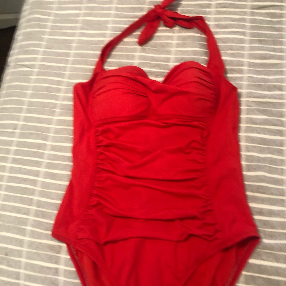 Swim suit